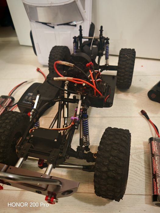 Rc/Рц scx10 2 катерач