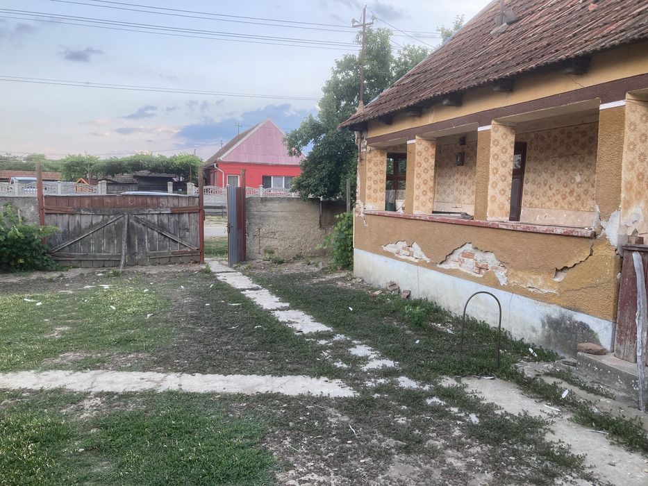Vind Casa in Cislaz jud Bihor la 60km de Oradea
