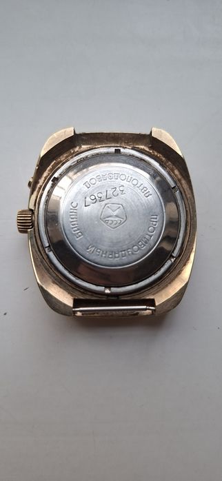 Продам часы ау10 позолоченные