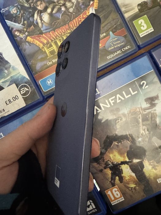 Motorola Edge 50 Neo 256 GB impecabil, 8+4 GB RAM fără uzură