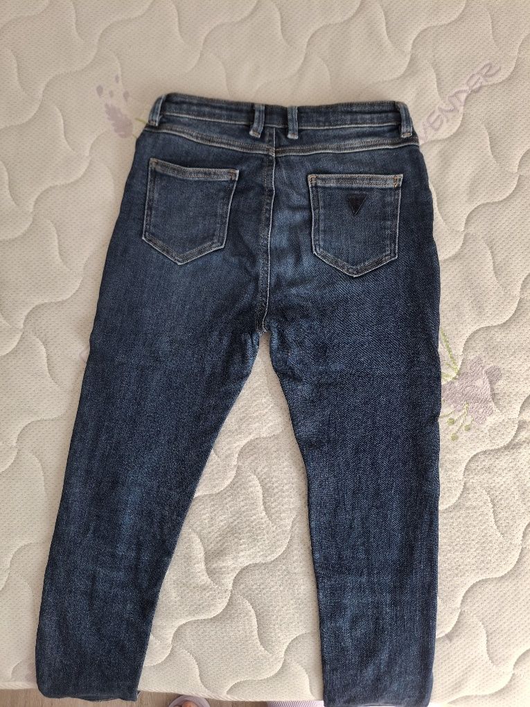 Детски дънки Guess