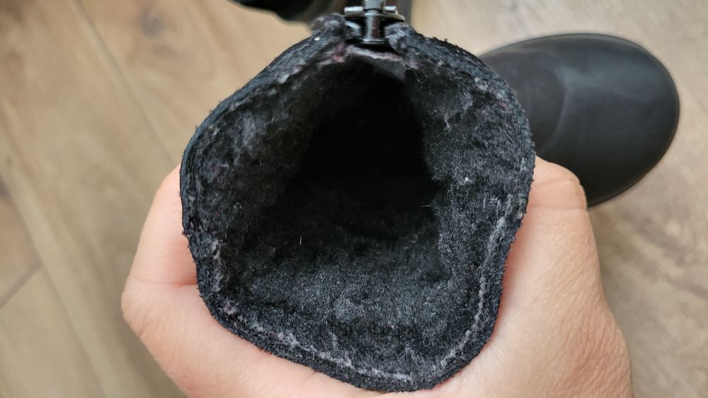 Cizme Hokide cu talonet din piele, imblanite, marime 23