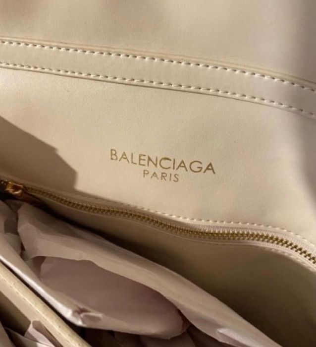 Balenciaga Rodeo дамска чанта