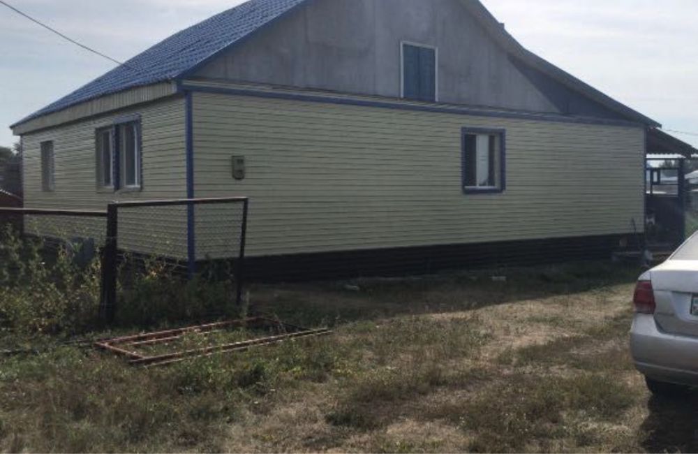 Продам часный дом в с.Прибрежеое
