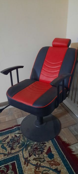 Продам кресла для салона