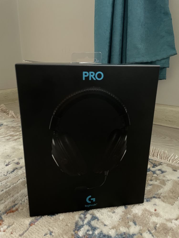 Наушники Logitech G PRO Gaming