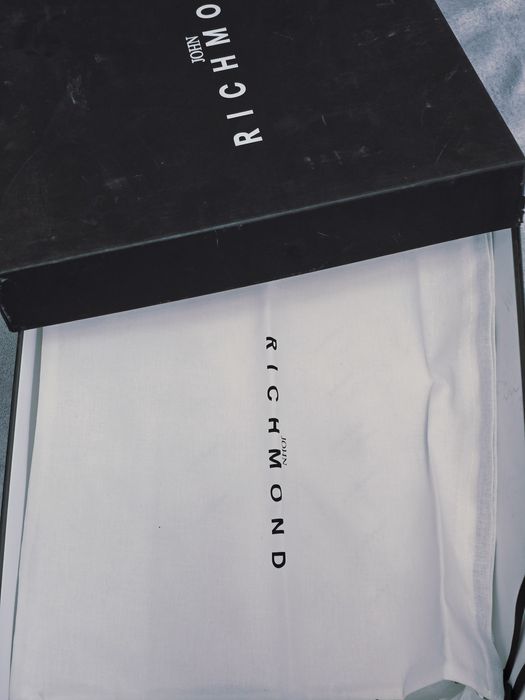 Ghete din piele.pentru barbati John Richmond