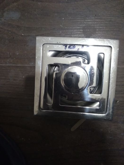 Продается трап для душа, возможна доставка.