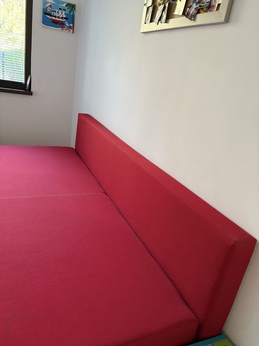 Разтегателен диван