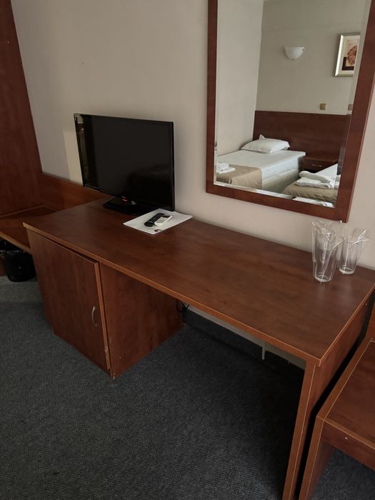 Хотелско обзавеждане