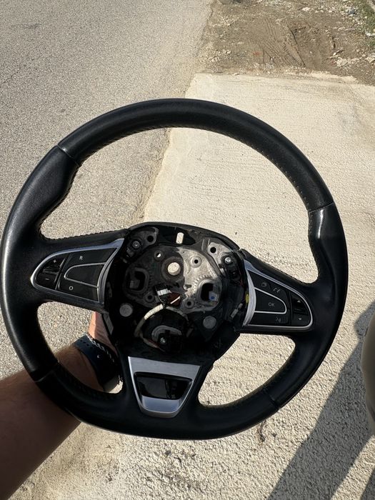 Volan Renault Kadjar/ Talisman etc