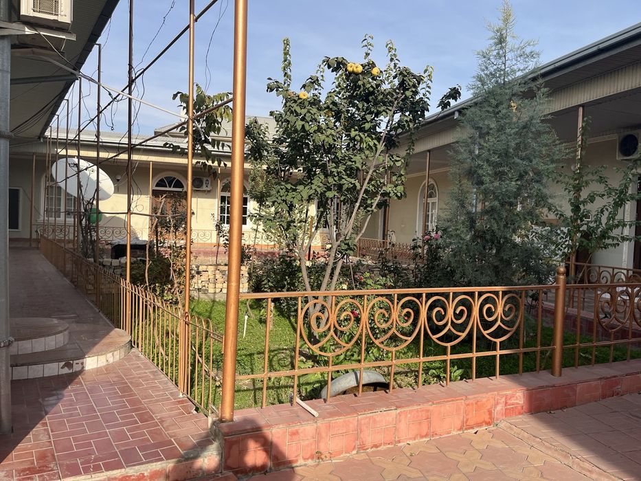 Ховли сотилади Сергели