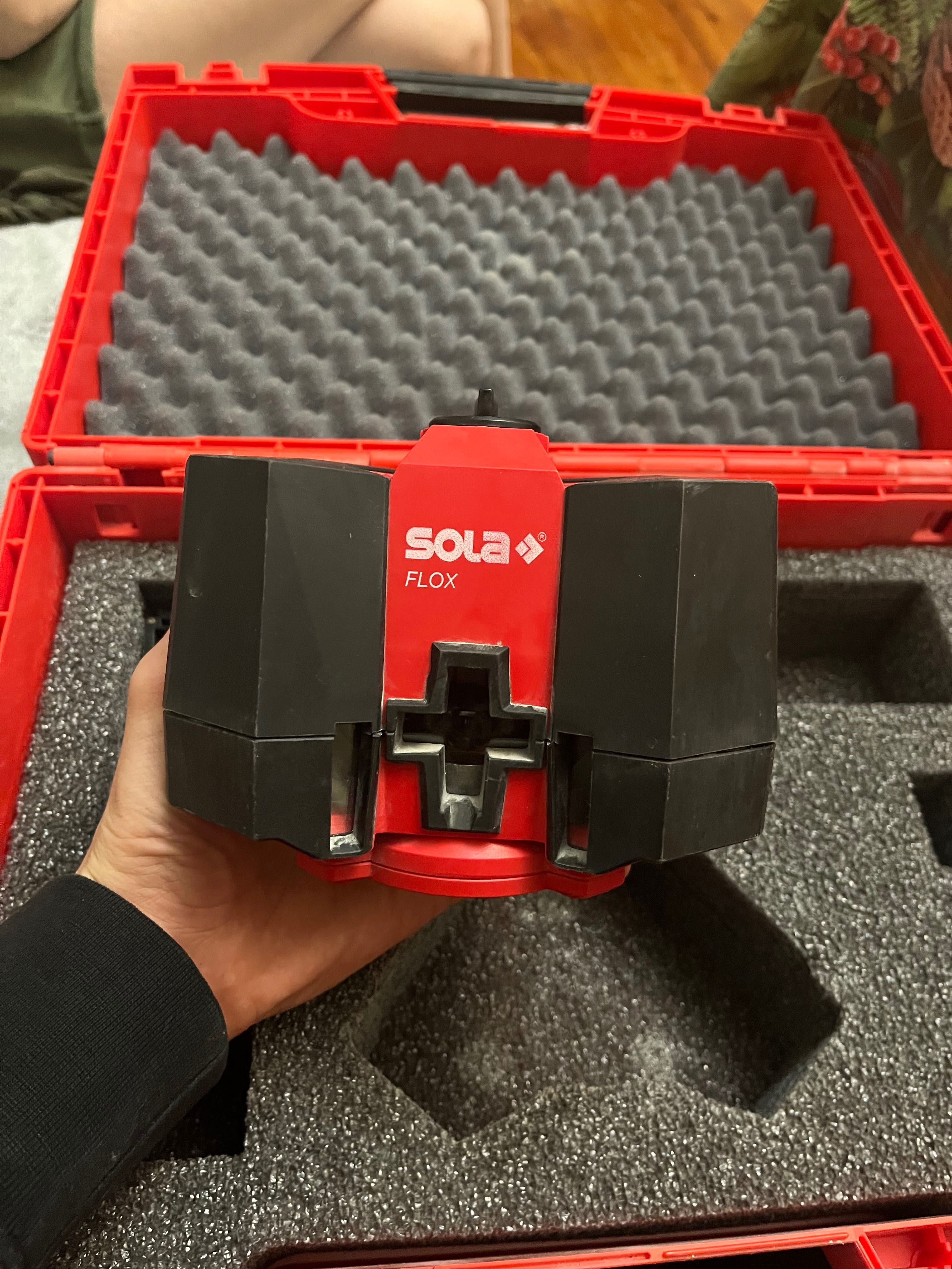Лазерен нивелир Sola