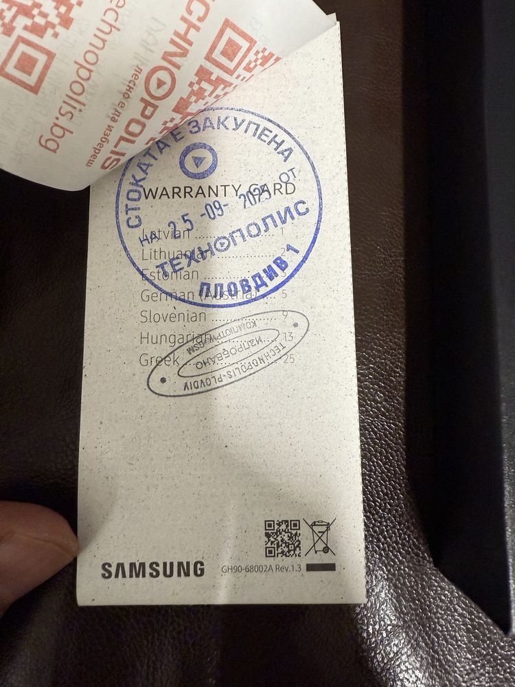 Samsung S24FE нов