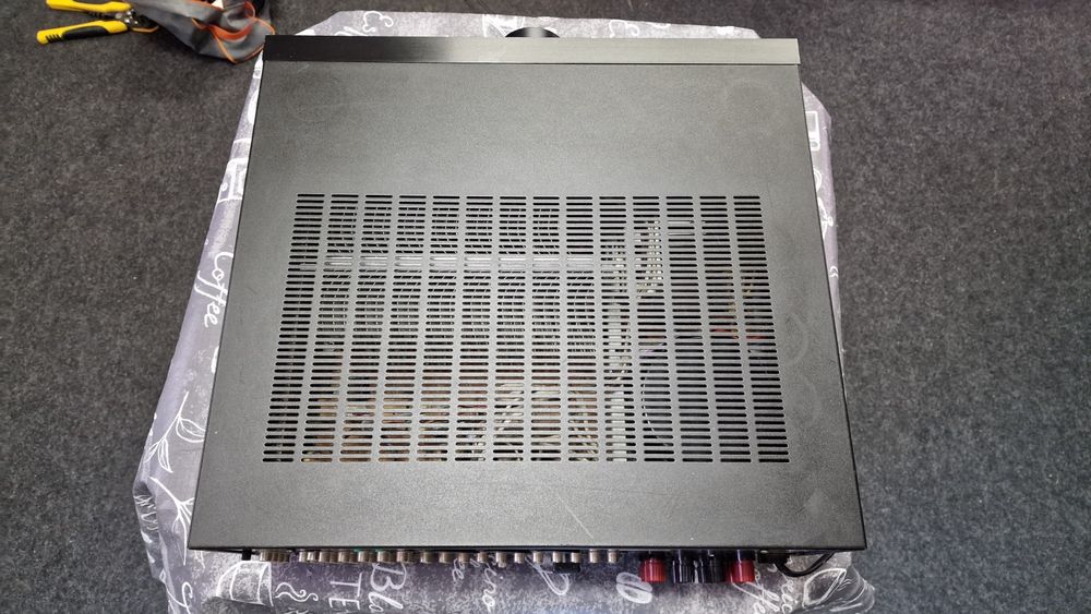 Amplificator Toshiba XB-1000
