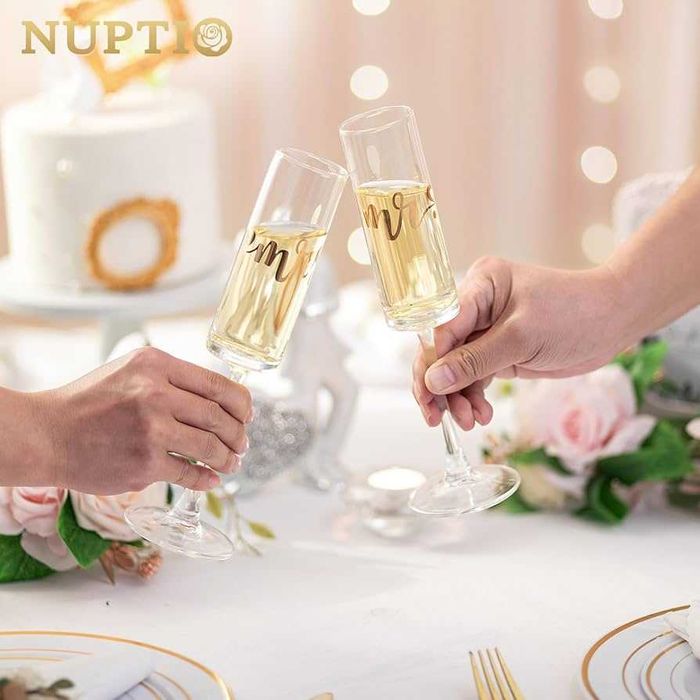 NUPTIO – Комплект от 2 чаши за шампанско Mr & Mrs, златно гравирани