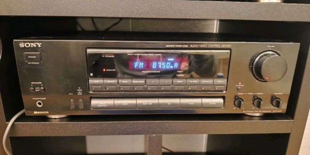 Продавам  Sony str-gx311