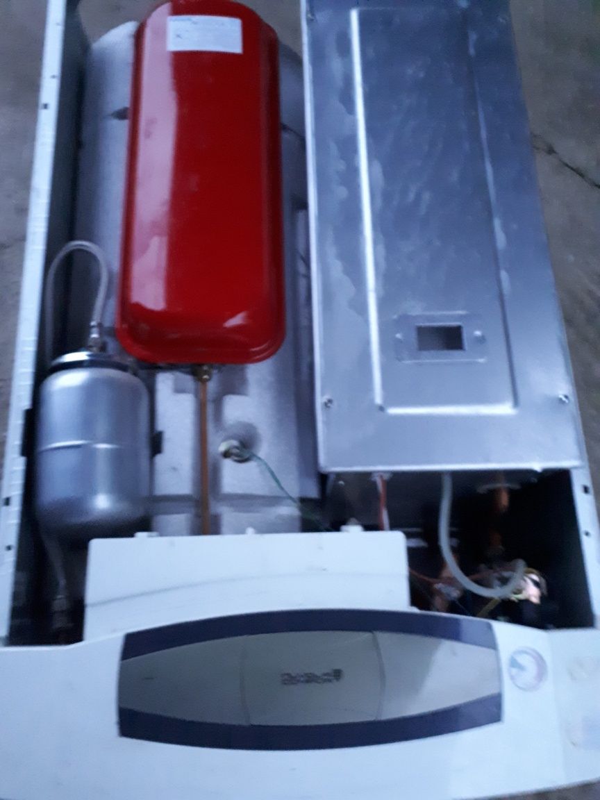 Centrala Baxi Nuvola 3 Comfort cu boiler incorporat