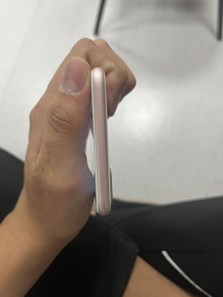 Iphone 7 plus,все в родном