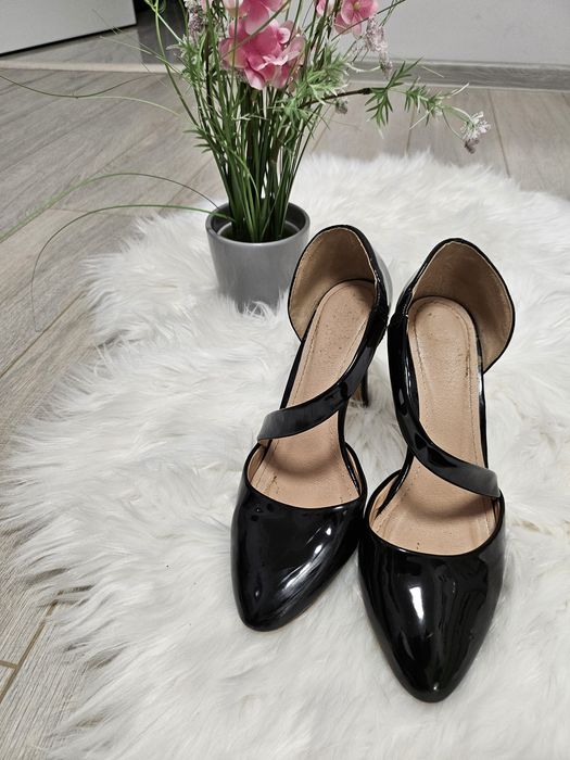 Pantofi negri 37