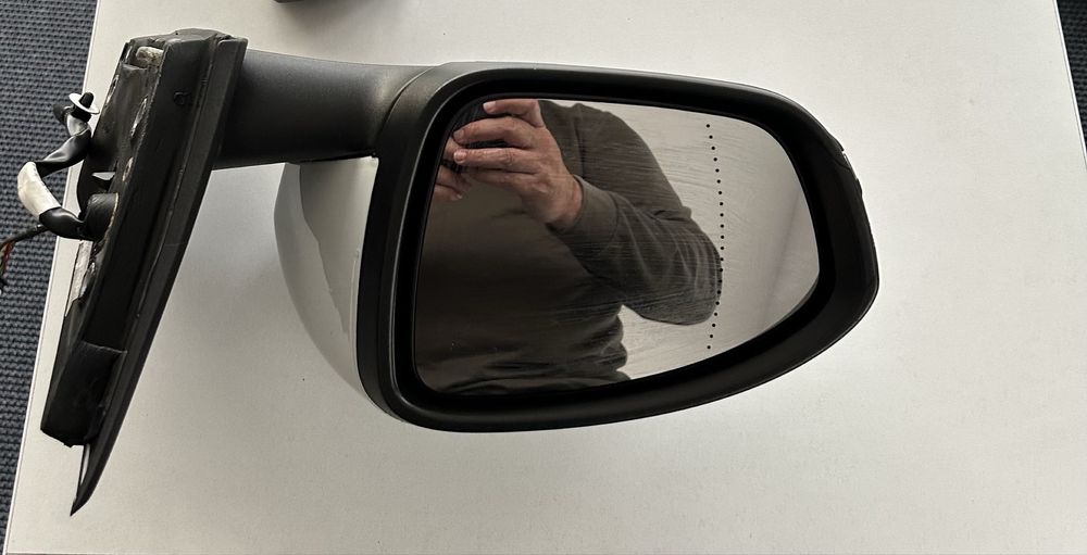 Vand oglinda laterala completa partea stanga Megane 4 Sedan 2018