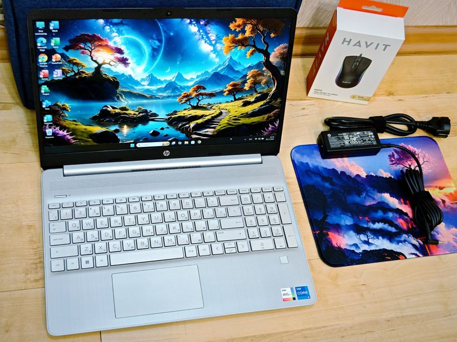 HP x12 ядер Core i5 12 gen ОЗУ 16 GB SSD M2 512 GB ноутбук