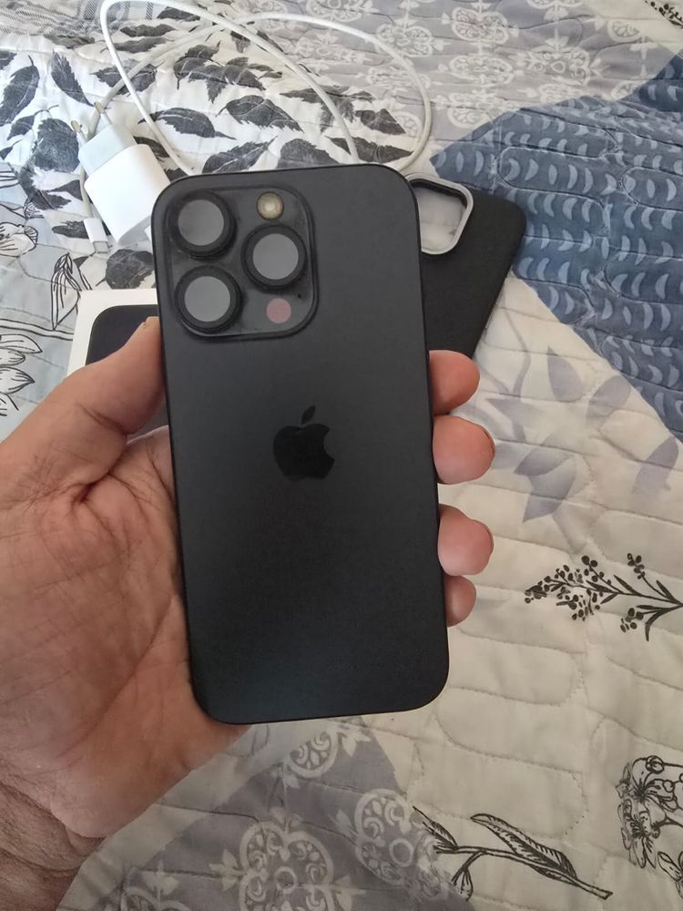 Iphone 16 pro 1TB СРОЧНО