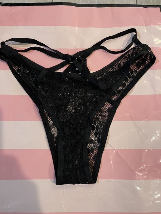 Lenjerie intima Victoria’s Secret