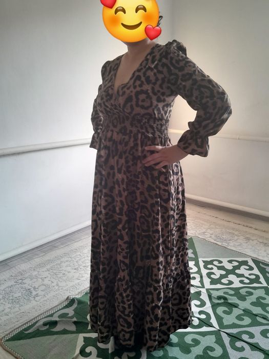 Платья 2 шт новые