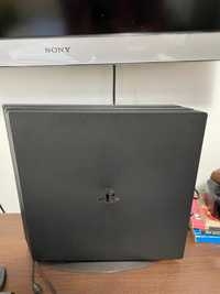 PlayStation 4 PRO 1TB doua controllere