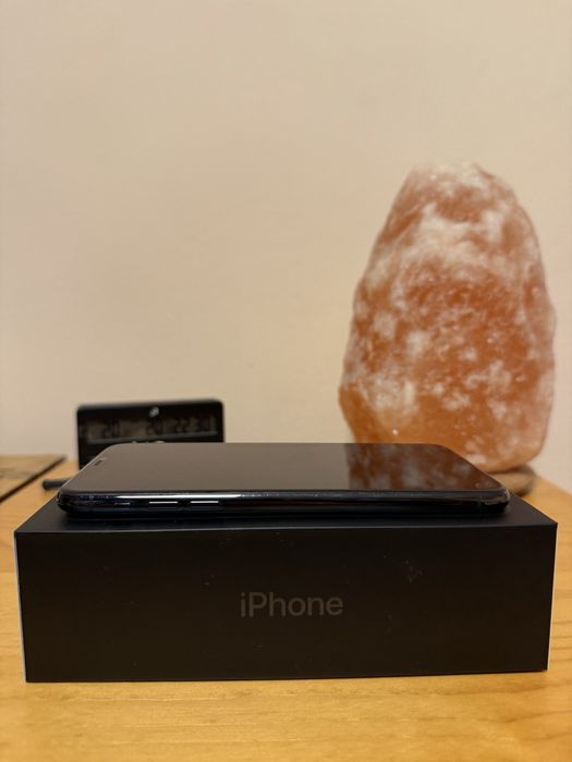 Iphone 11 Pro Max Midnight green 64 GB