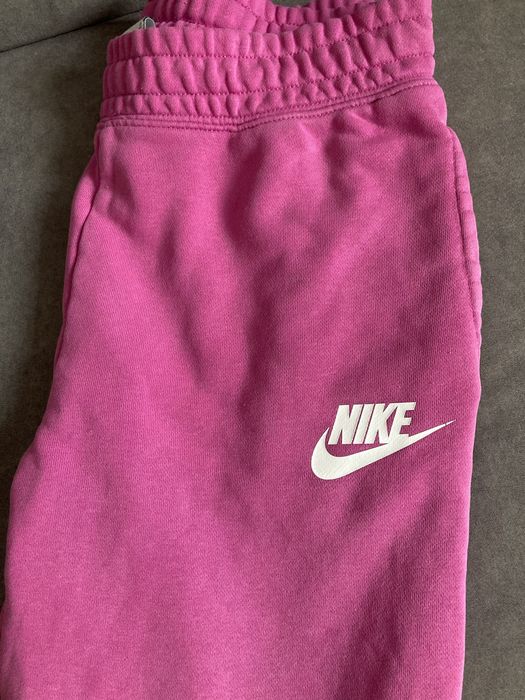 Nike долнище оригинално