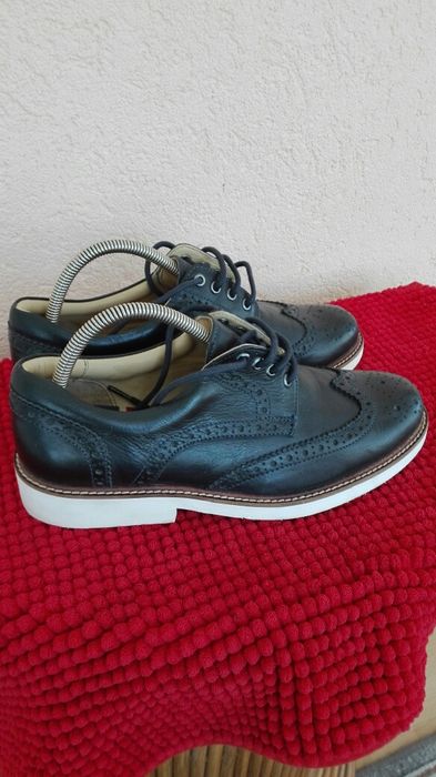 Pantofi piele nr 42 Gutteridge
