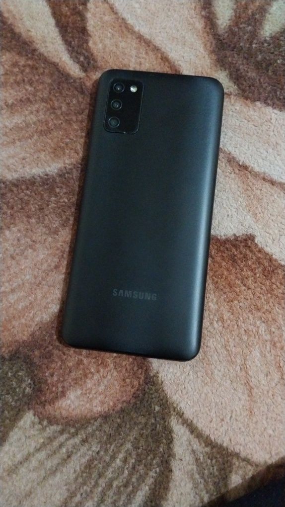 Samsung A03s sotiladi