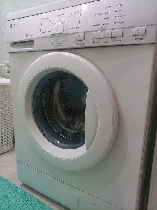 Продам стиральную машину