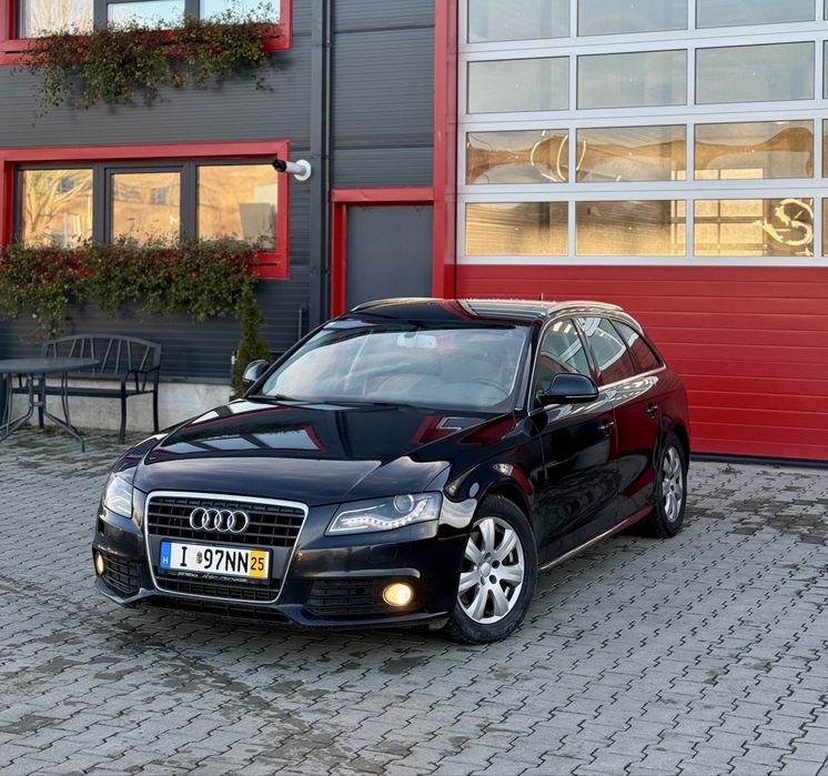 Audi A4 B8 2009 2.0 Diesel 143Cp Xenon/Piele/Rate fixe