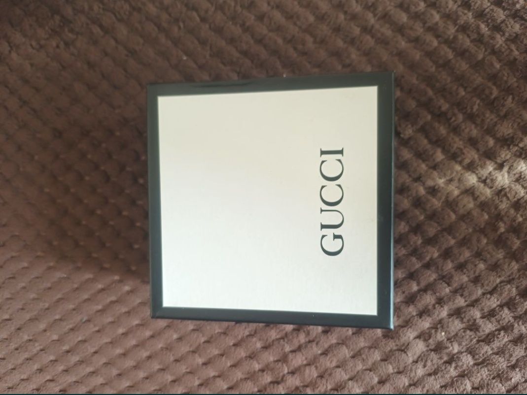 Кожен колан на Gucci