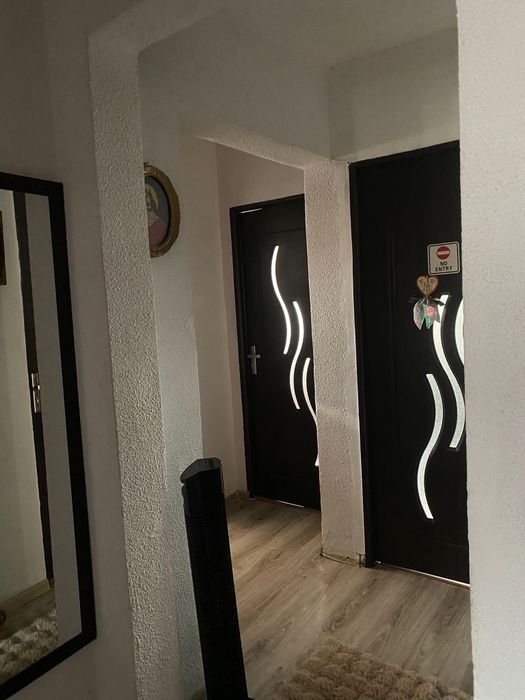Vând apartament 4 camere Trivale confort 1 decomandat