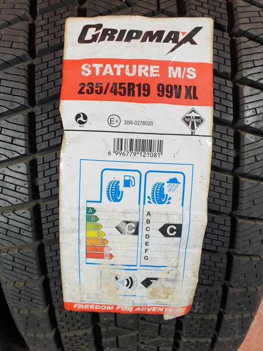 Anvelope de IARNA - 235/45/19 - GRIPMAX - NOI - DOT 2016 !