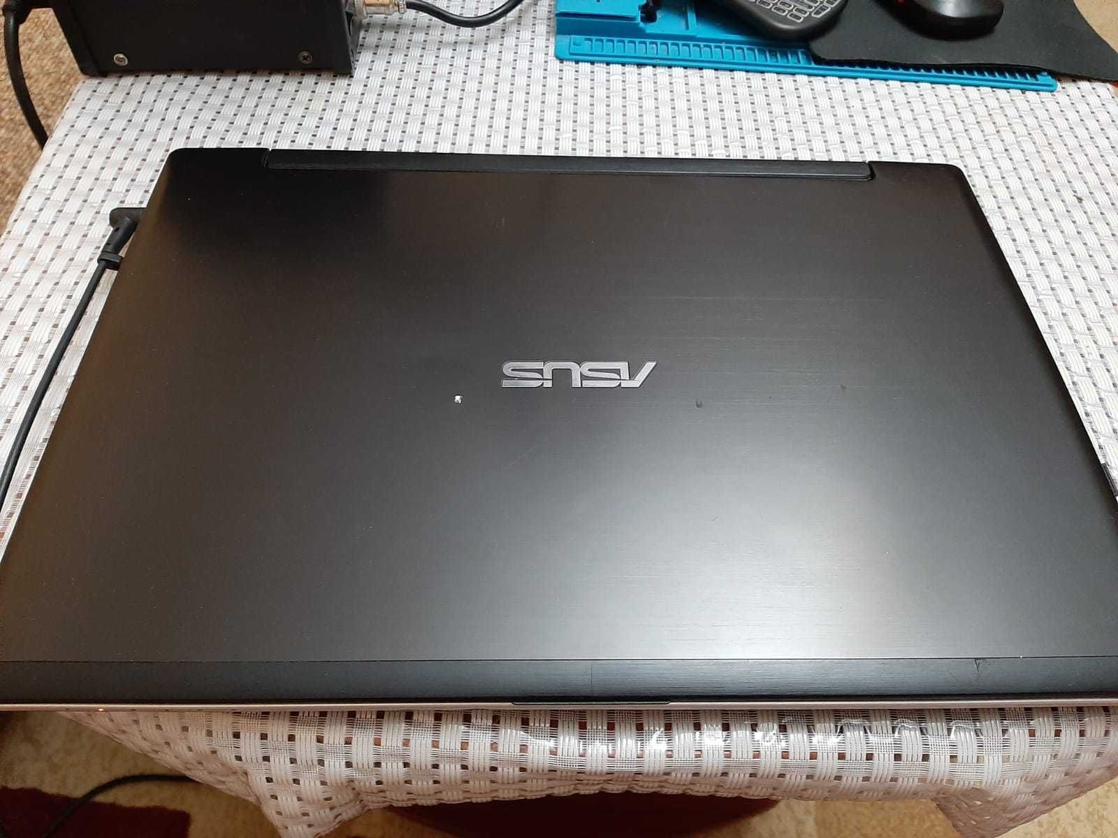 Ноутбук ASUS K56