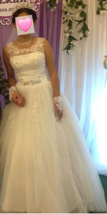 Продам свадебное платья 10.000тг