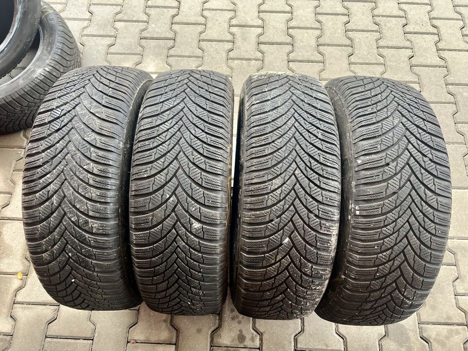 4 броя Зимни Гуми 215/65/16 FIRESTONE ДОТ: 2421