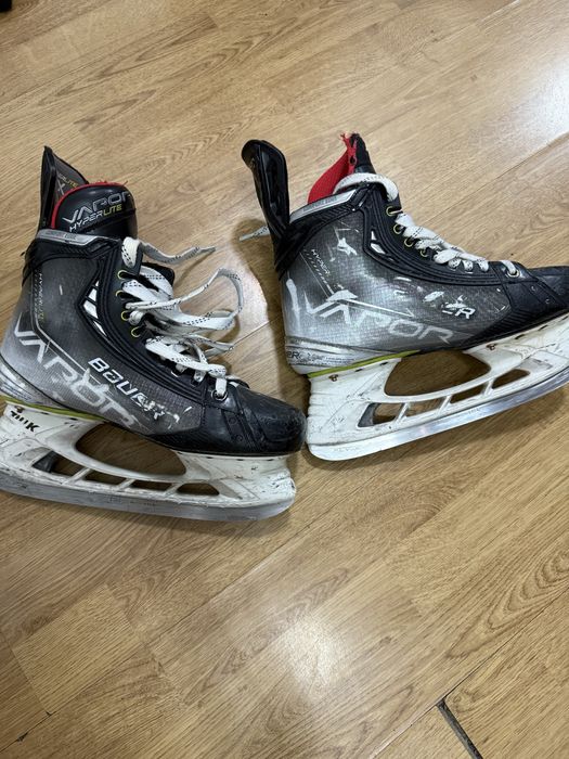 Коньки хоккейные bauer
