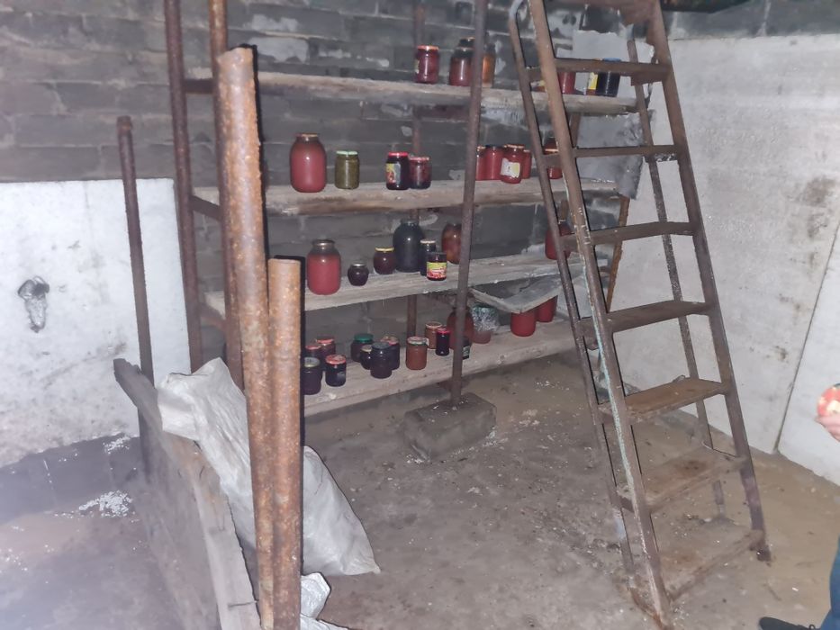 Продам гараж за спеццоном