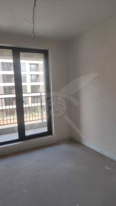 Продава се Двустаен апартамент в Пловдив, Тракия - 60 кв.м за 1750 €/кв.м - Снимка #1