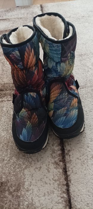 Дамски Апрески  запазени и топли