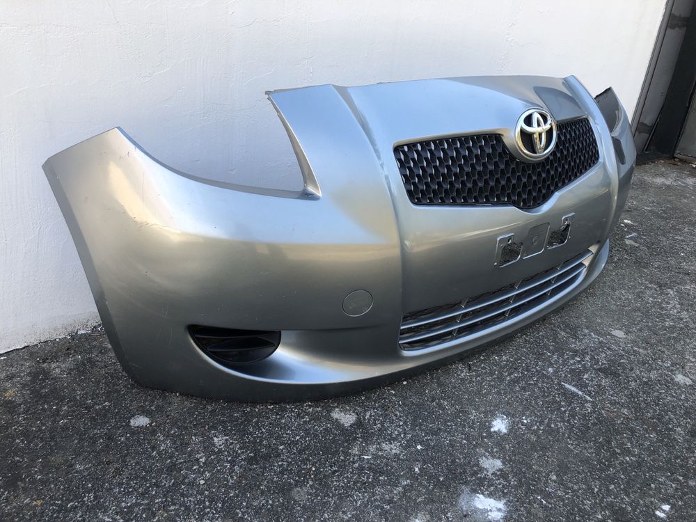 Предна броня за Тойота ярис /Toyota Yaris 2006–2008г