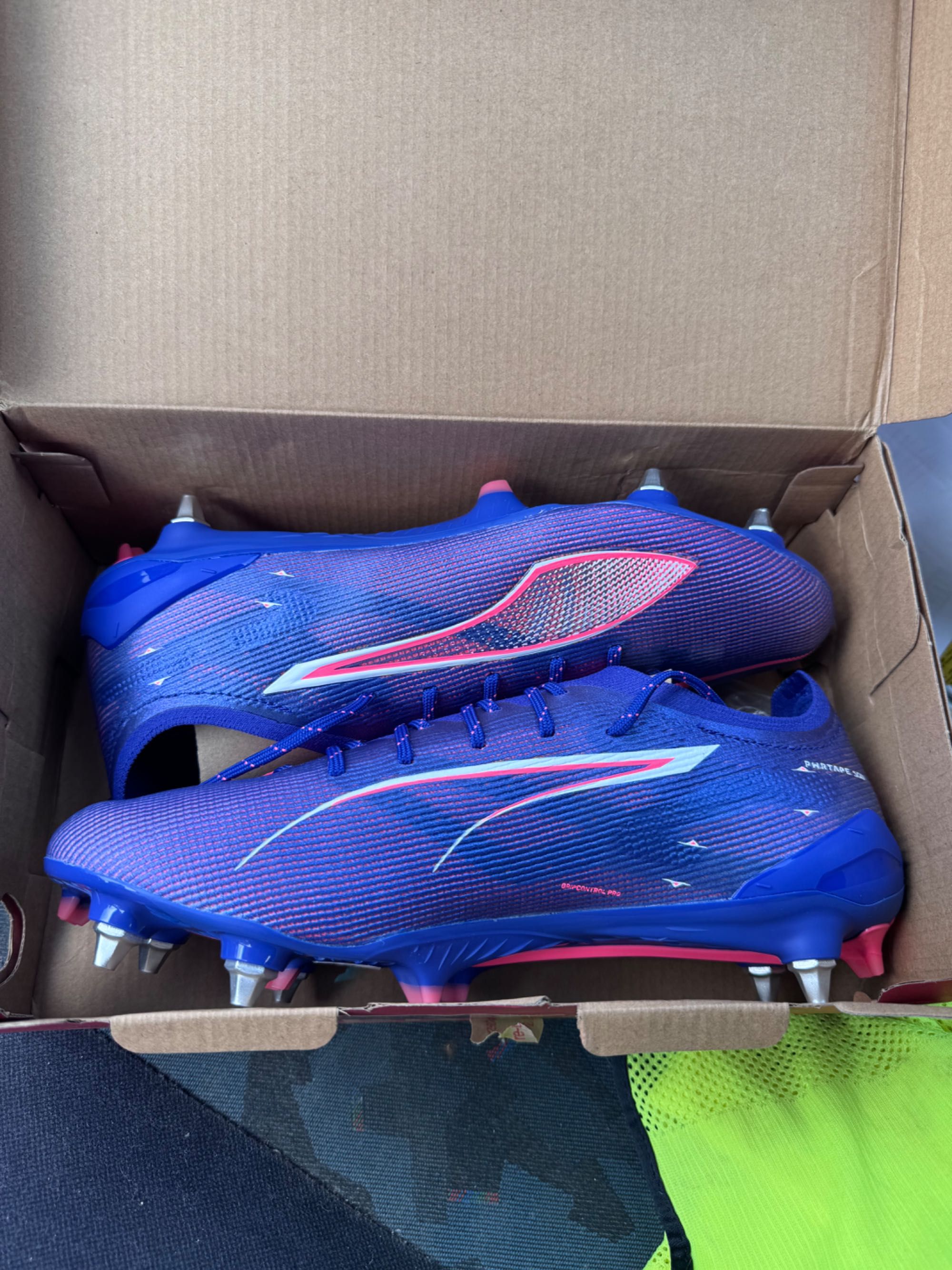 Бутонки Puma Ultra