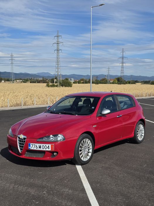 Alfa Romeo 147 Black Line 1.9 JTDm 120 - на части