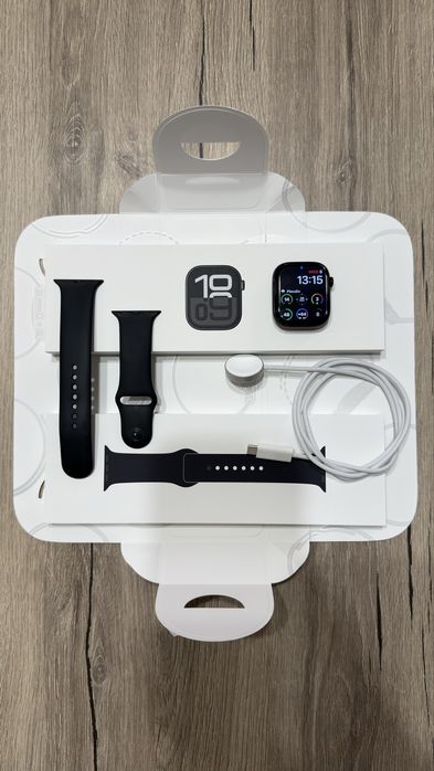Apple Watch 10 Jet Black 46mm